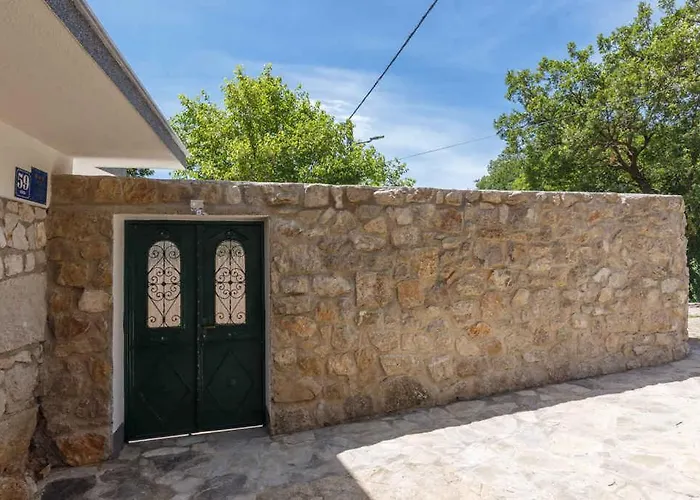 Unit_type_terraced_house With Pool 55425 * Grižane